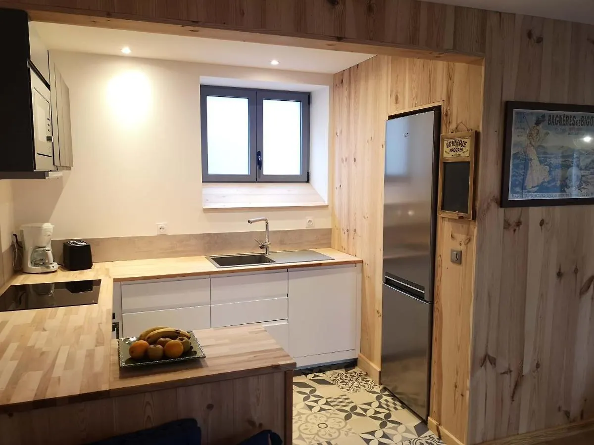 Gite Pierole Au Pied Des Pyrenees Aste